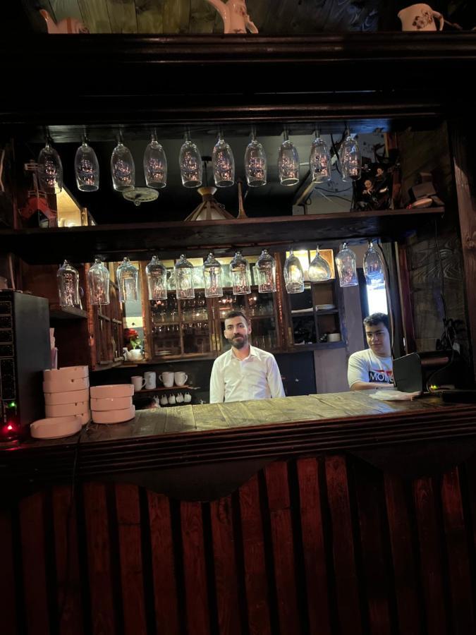 Italian House Hotel Βαγδάτη Εξωτερικό φωτογραφία