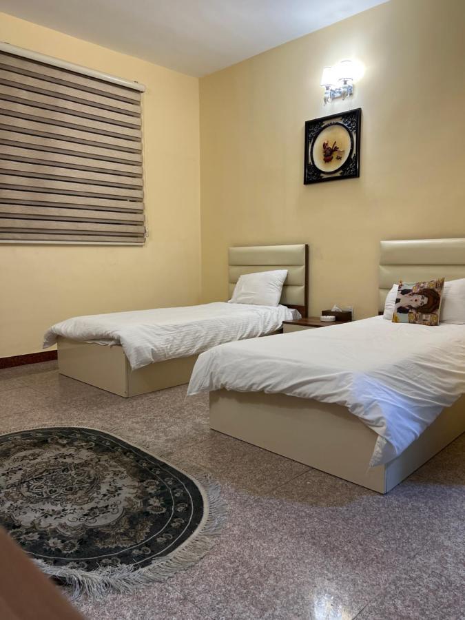 Italian House Hotel Βαγδάτη Εξωτερικό φωτογραφία