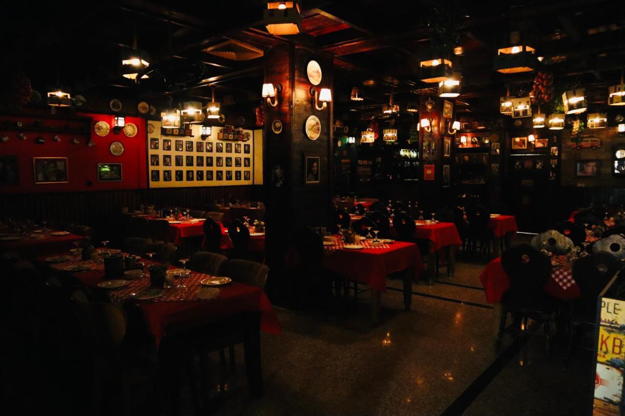 Italian House Hotel Βαγδάτη Εξωτερικό φωτογραφία