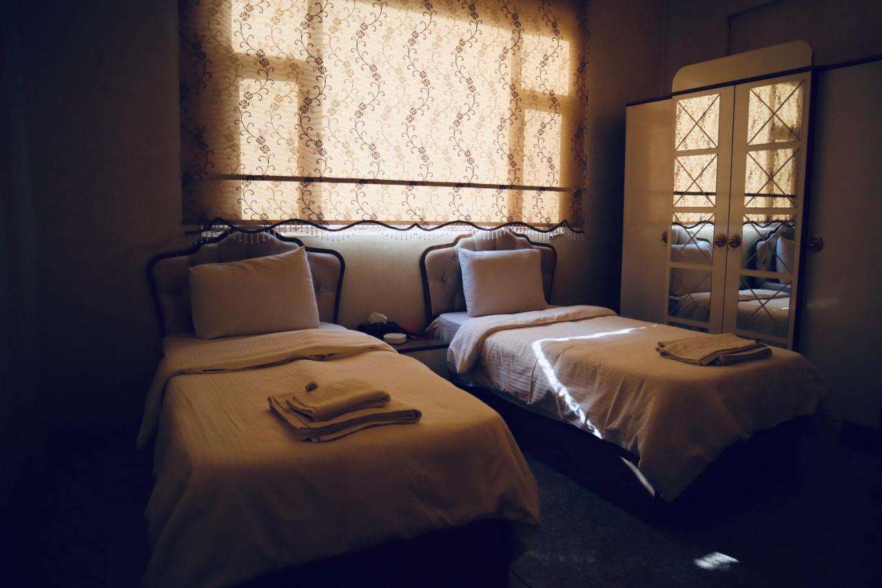Italian House Hotel Βαγδάτη Εξωτερικό φωτογραφία